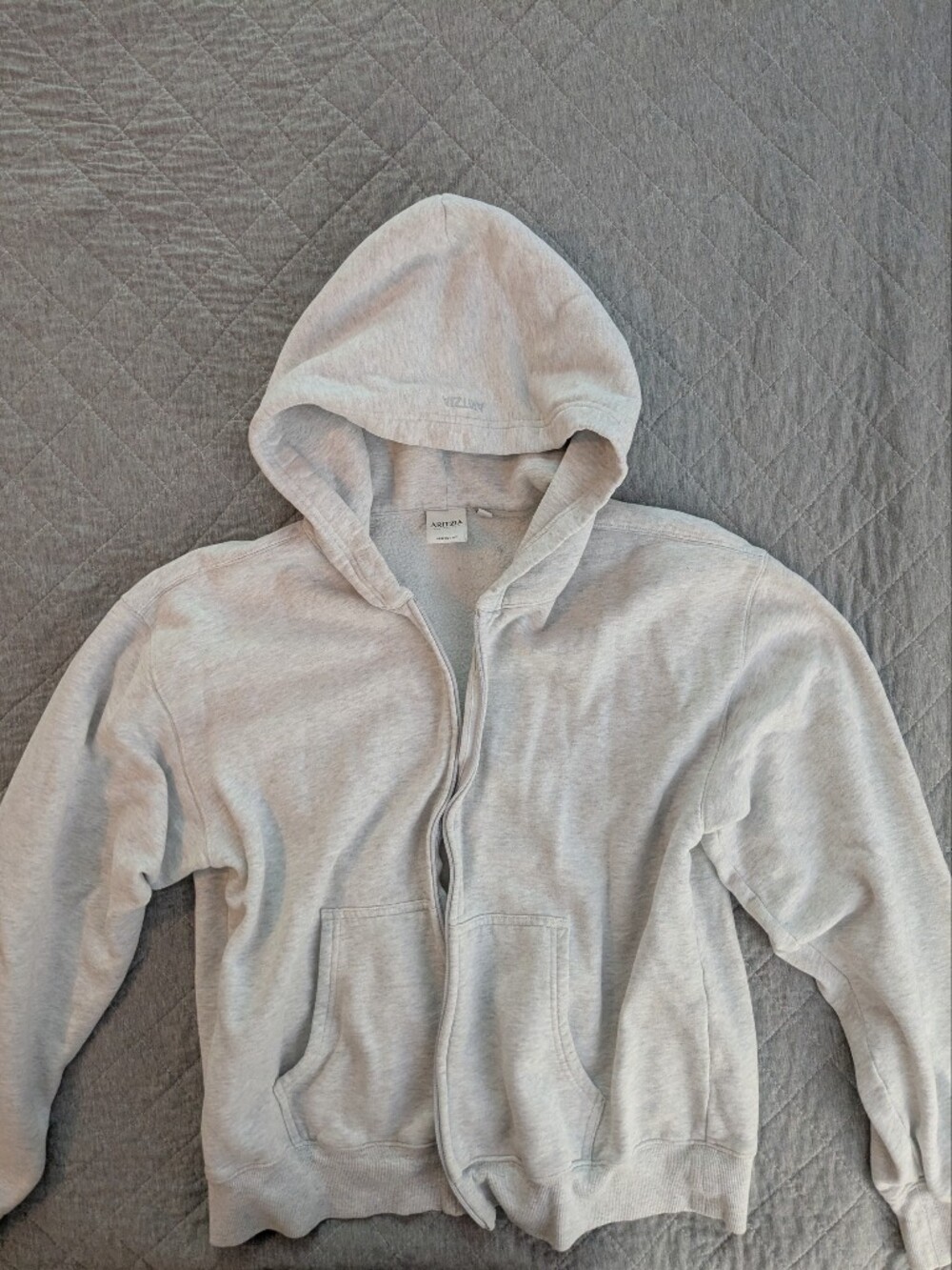 Aritzia Sweatfleece Perfect Fit Hoodie Grey Large